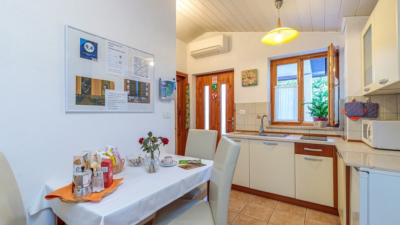Photo of Kitchen in Oprtalj