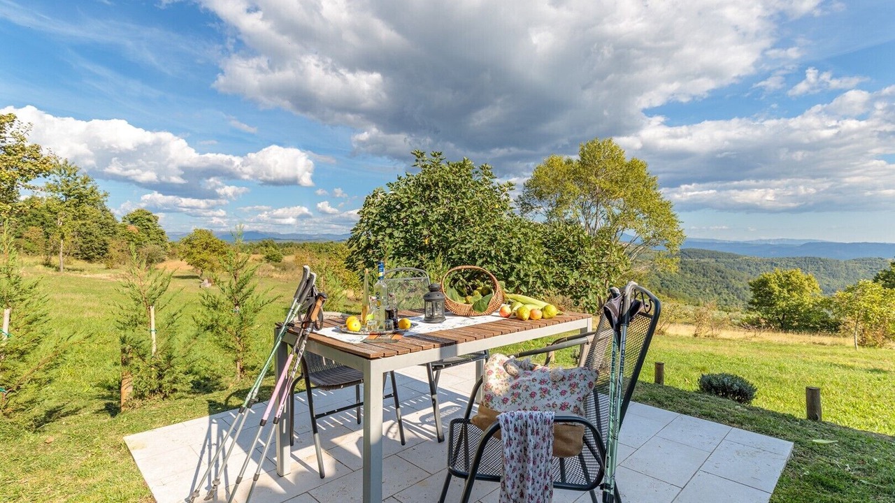Photo of Outdoor in Oprtalj