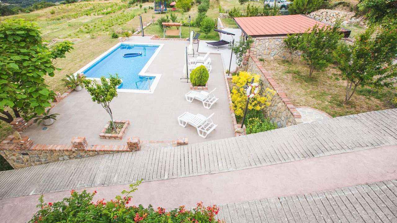 Photo of Outdoor in Mundanije