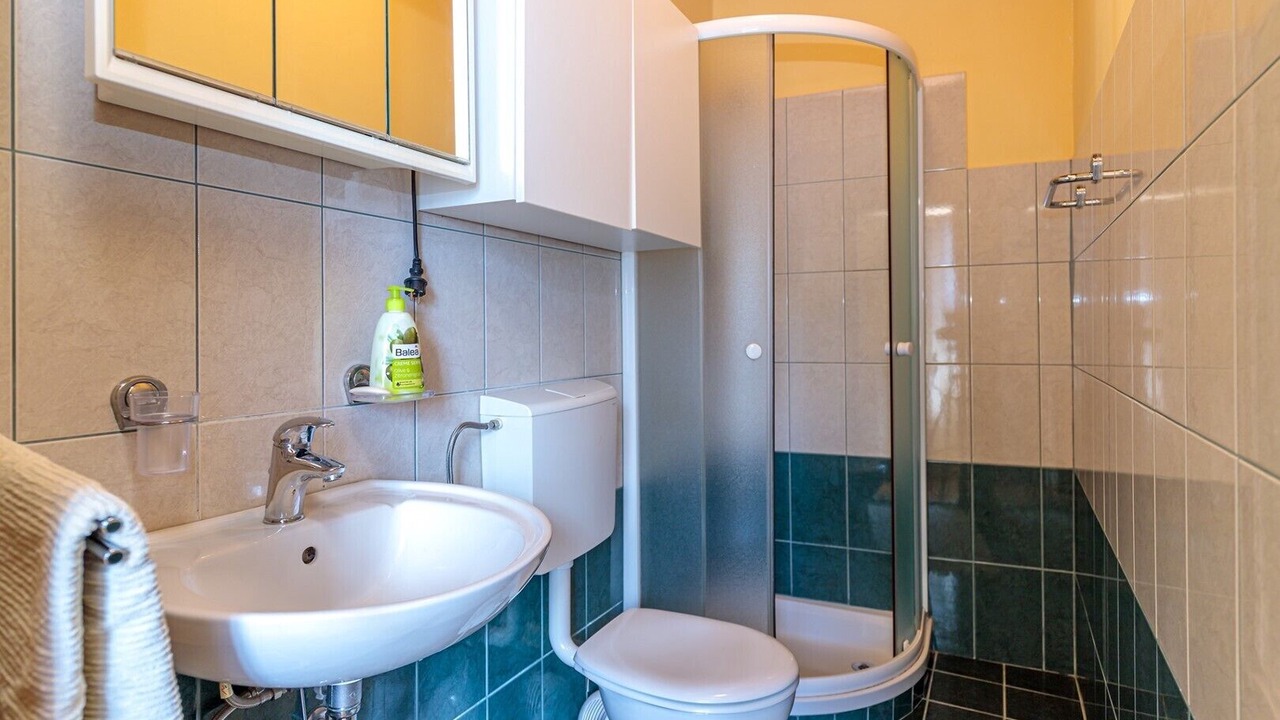Photo of Bathroom in Grabri
