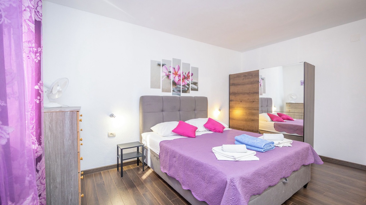 Photo of Bedroom in Makarska