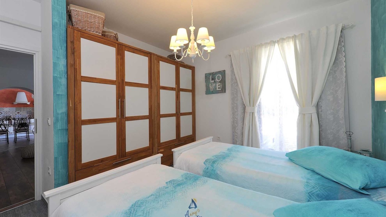 Photo of Bedroom in Pobri