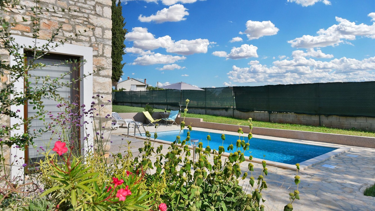 Photo of Outdoor in Galizana