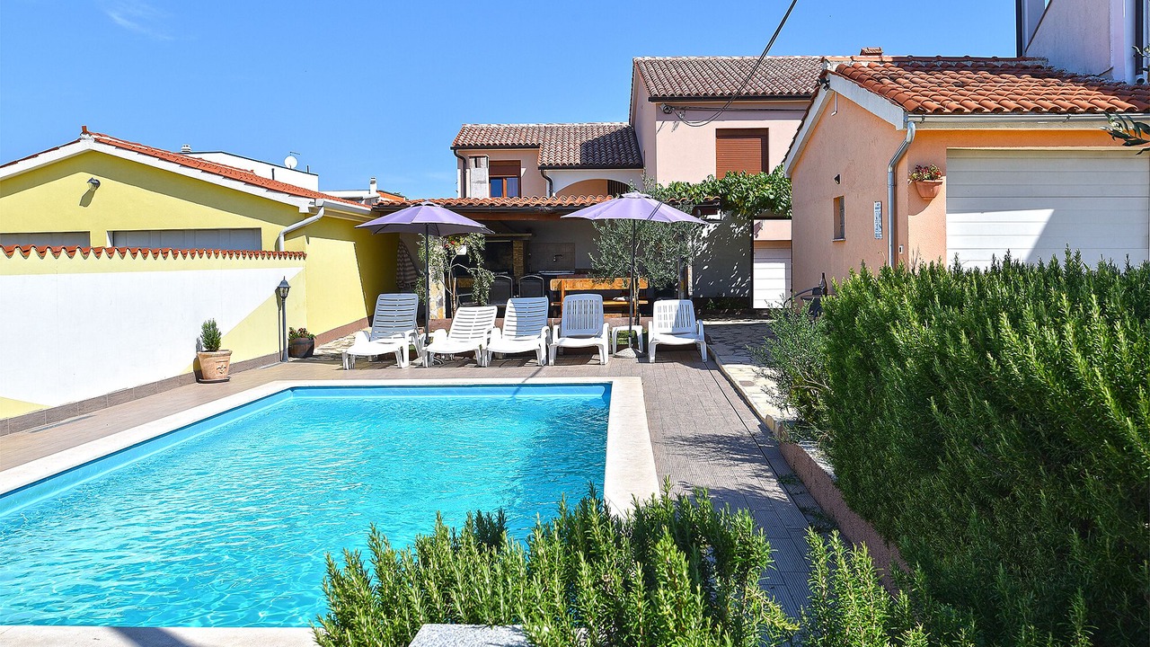 Photo of Outdoor in Galizana