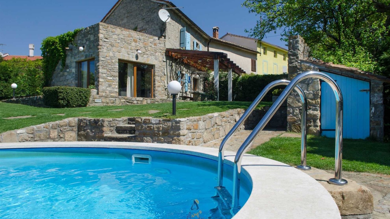 Photo of Outdoor in Buzet