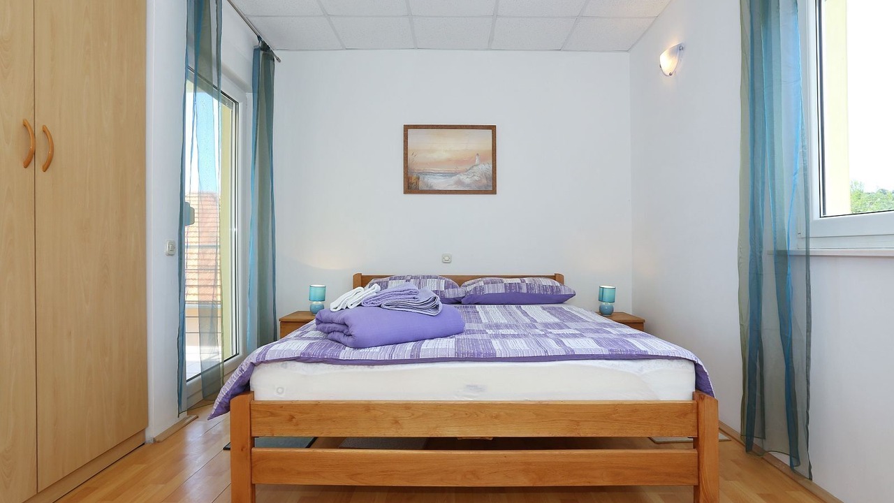 Photo of Bedroom in Tkon
