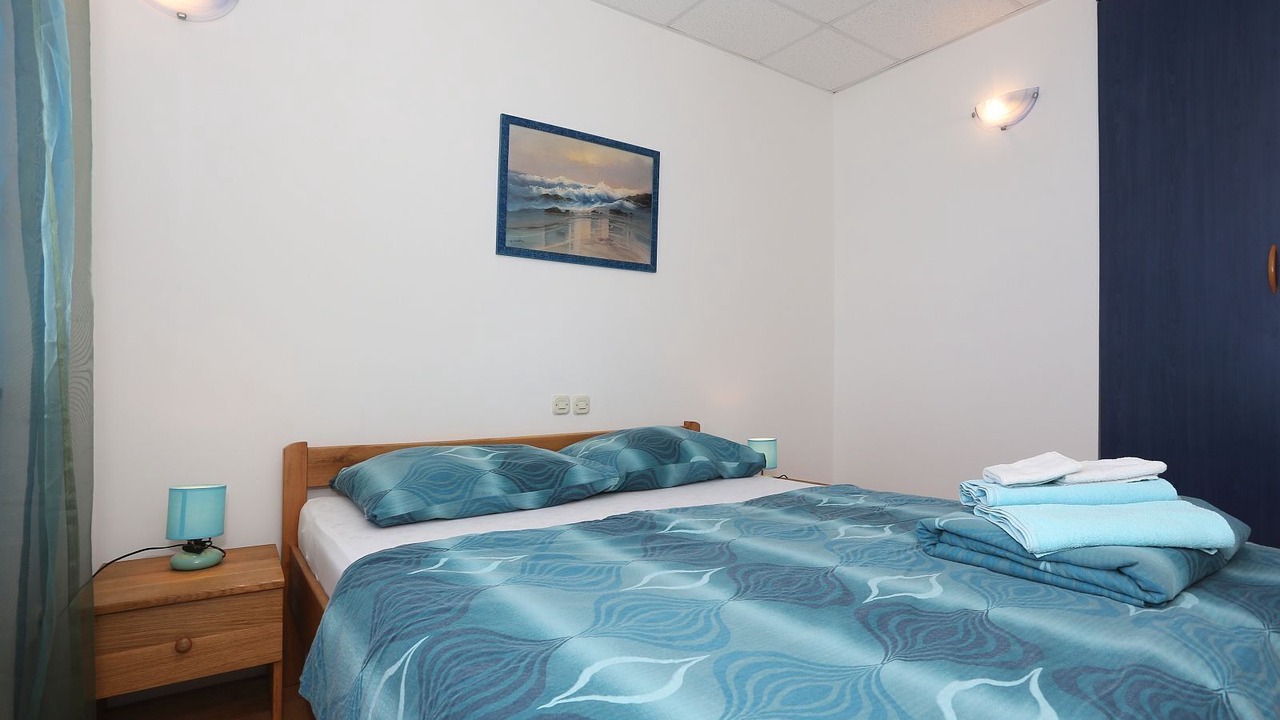 Photo of Bedroom in Tkon