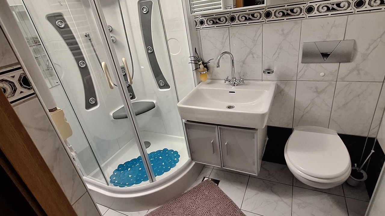 Photo of Bathroom in Dol