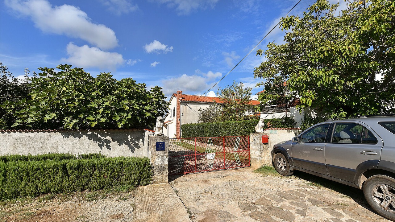 Photo of Outdoor in Galizana