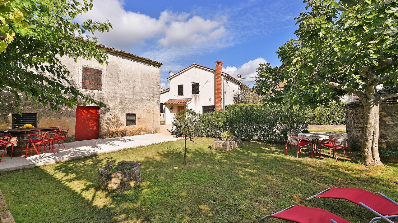 Photo of Outdoor in Galizana