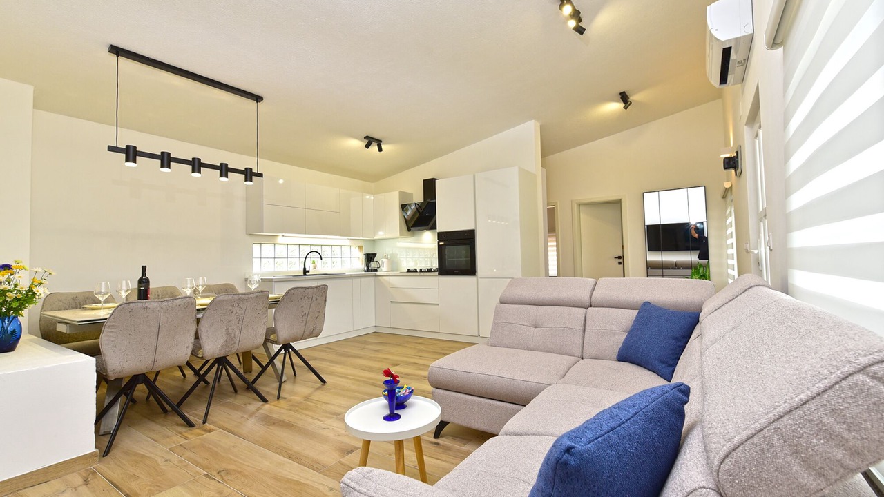 Photo of Livingroom in Skatari