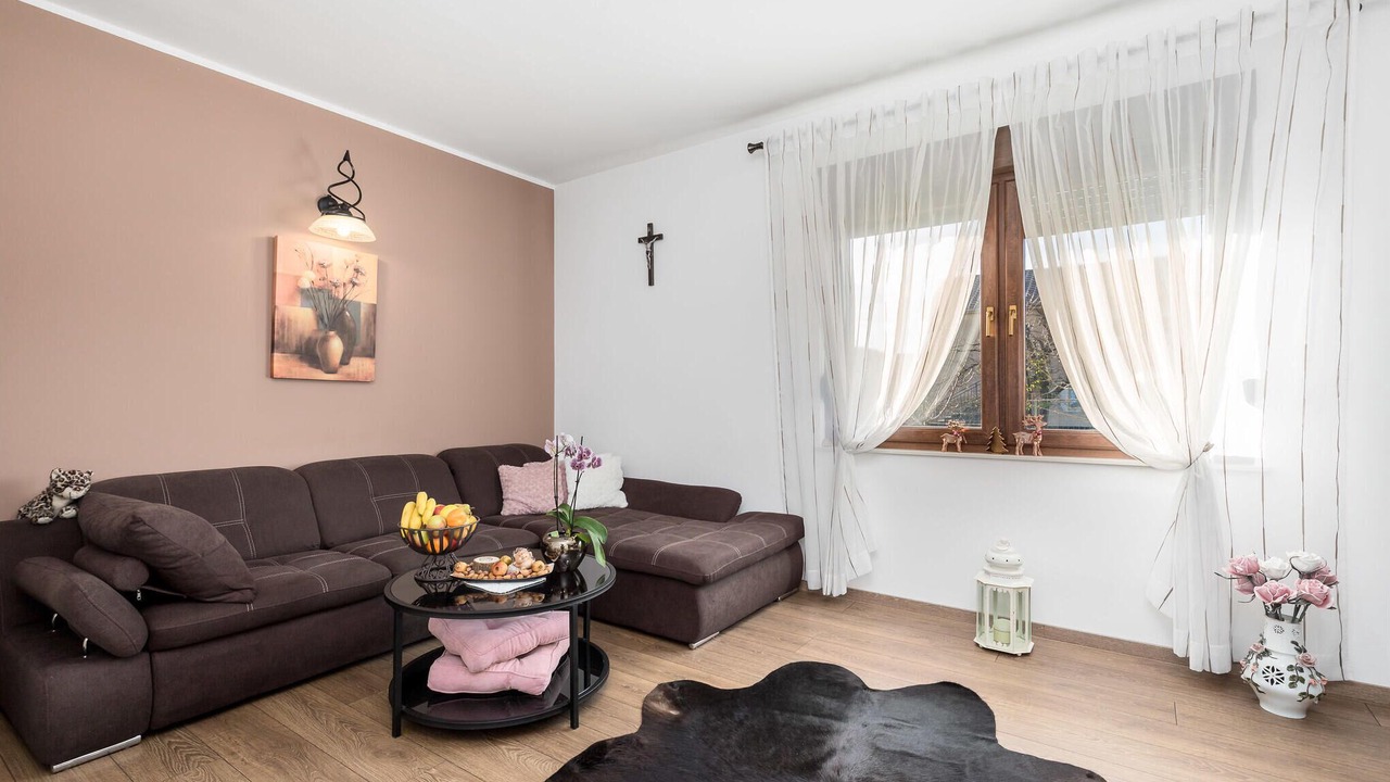 Photo of Bedroom in Sarsoni