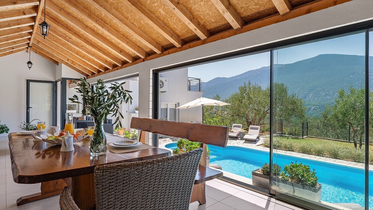 Photo of Others in Omis