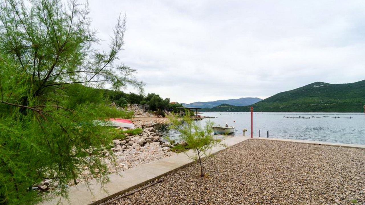 Photo of Outdoor in Putnikovic