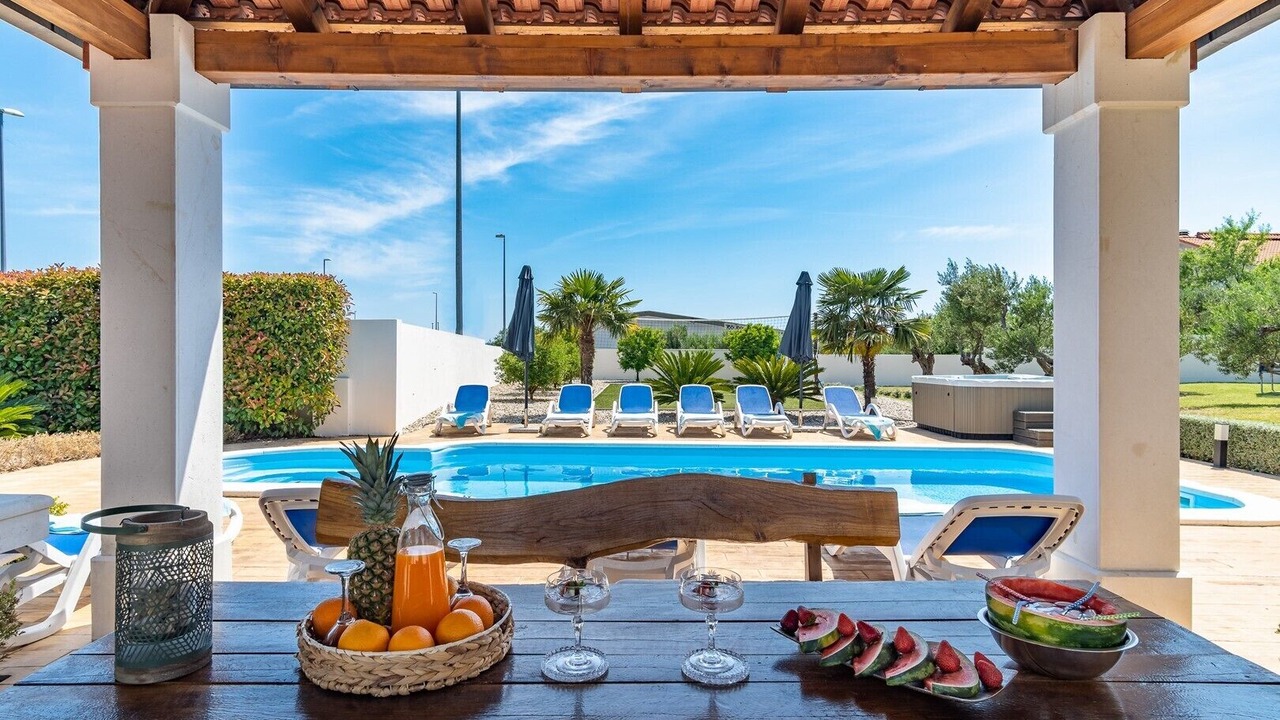 Photo of Outdoor in Rudine