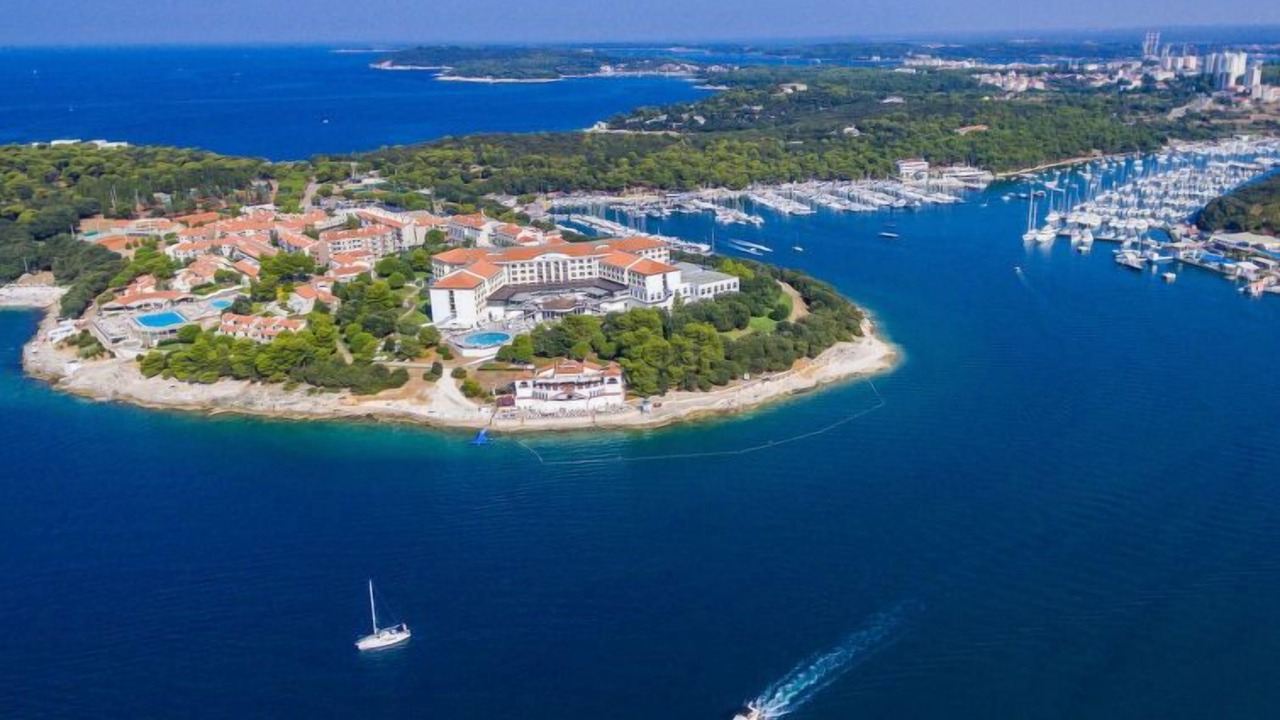 Photo of Others in Pula
