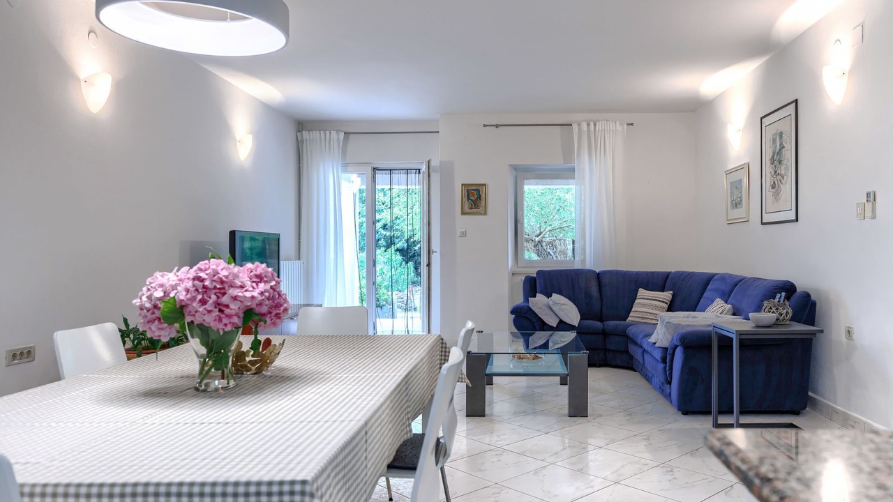 Photo of Livingroom in Topid