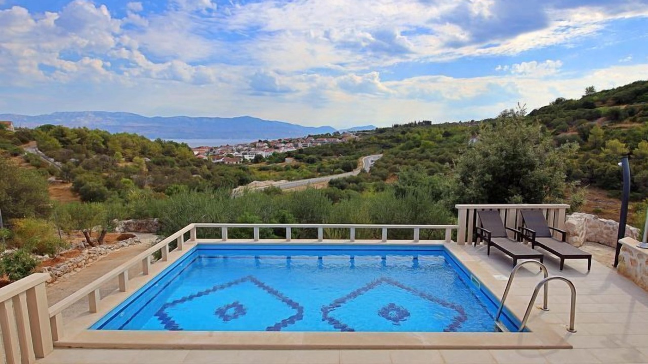 Photo of Outdoor in Sutivan