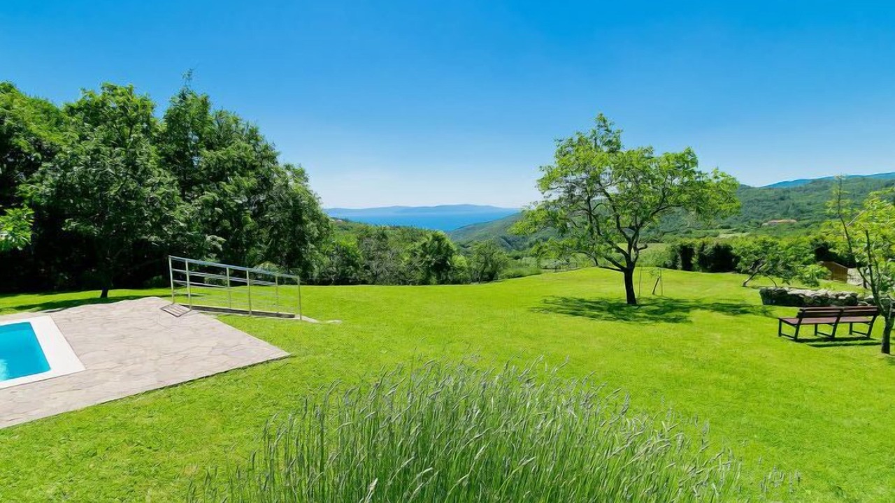 Photo of Outdoor in Labin
