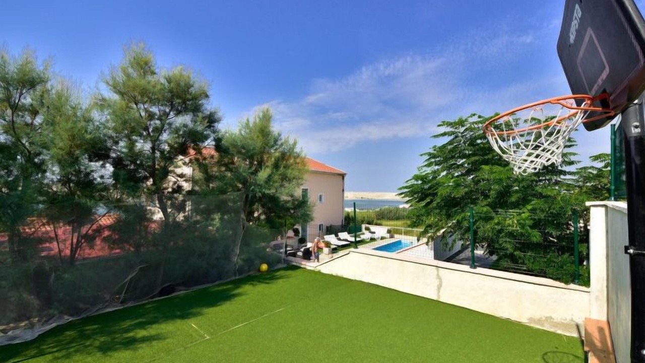 Photo of Outdoor in Dinjiska