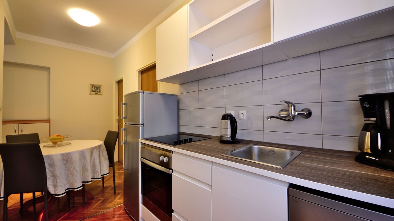Photo of Livingroom in Rab