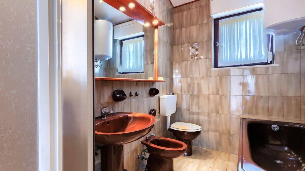 Photo of Bathroom in Jehnici