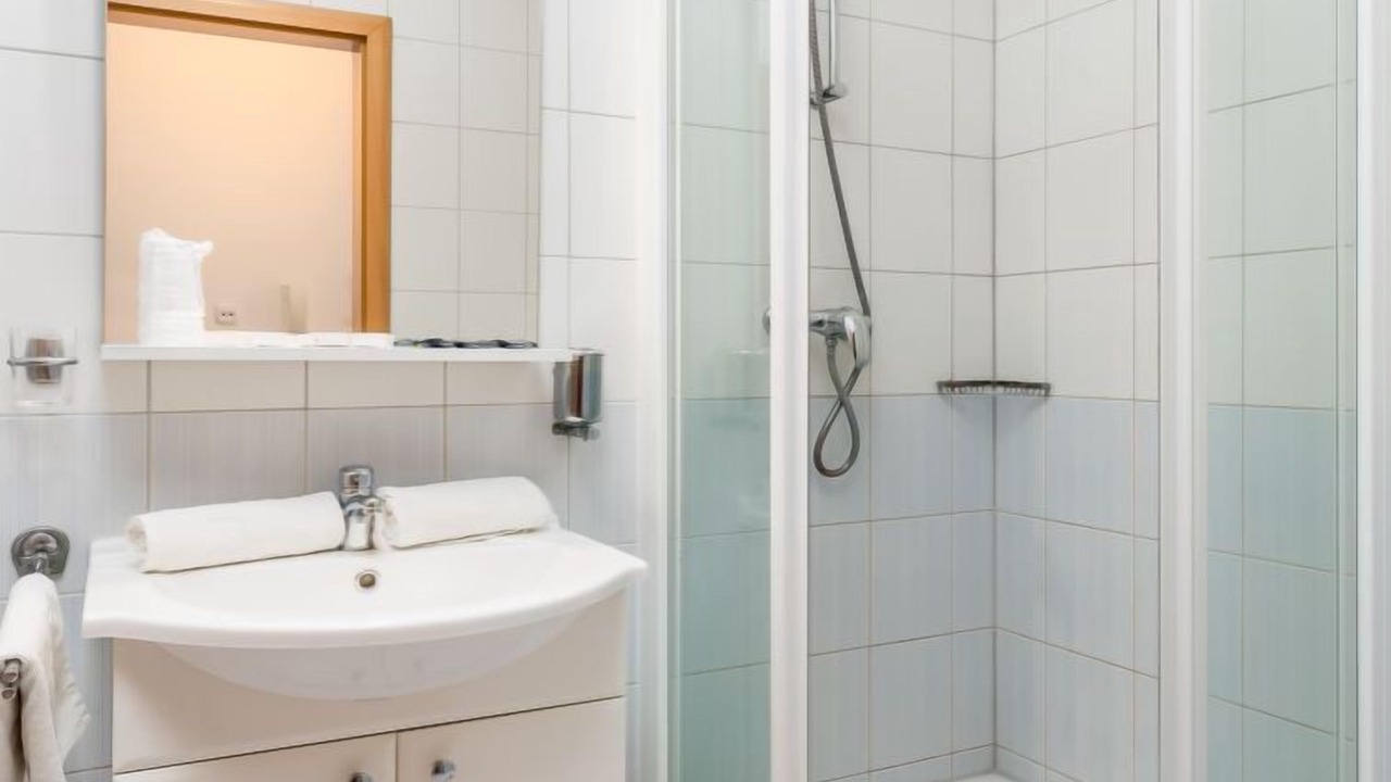 Photo of Bathroom in Kampor