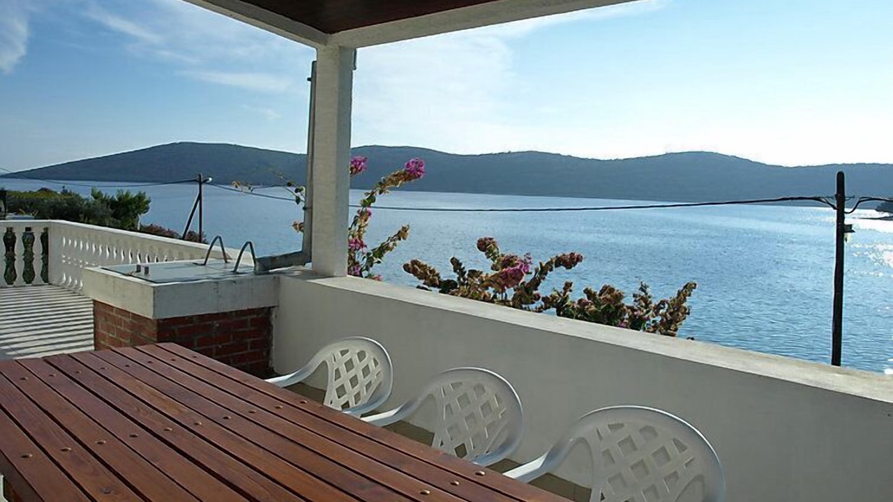 Photo of Others in Molat