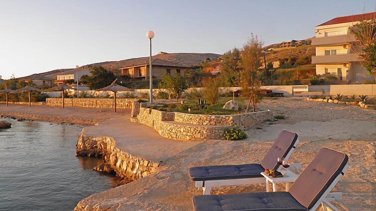 Photo of Outdoor in Dinjiska