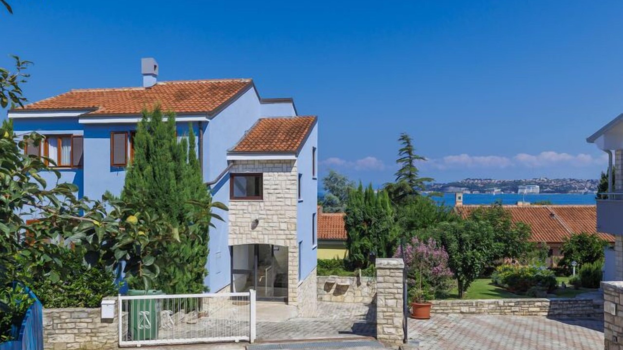Photo of Others in Crveni Vrh