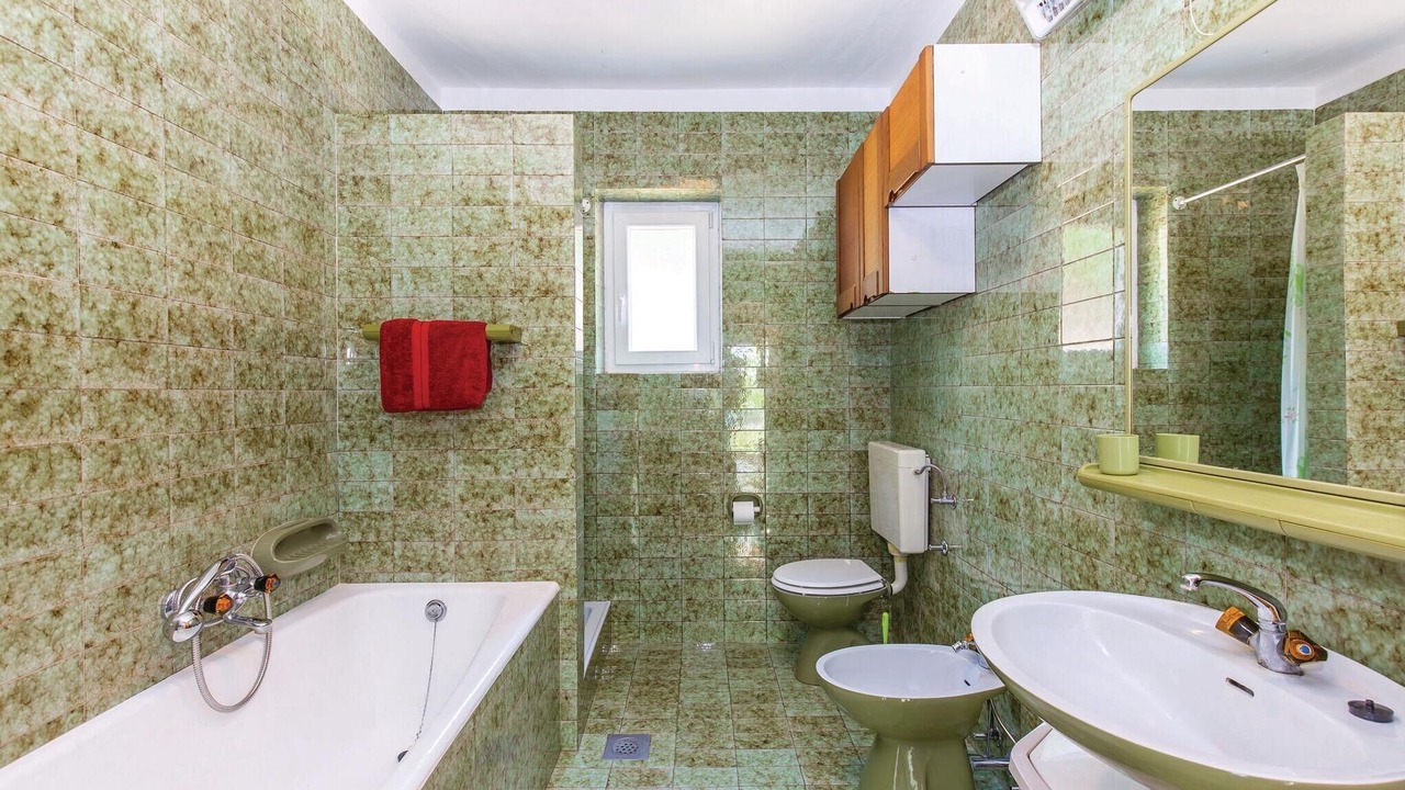 Photo of Bathroom in Smrika