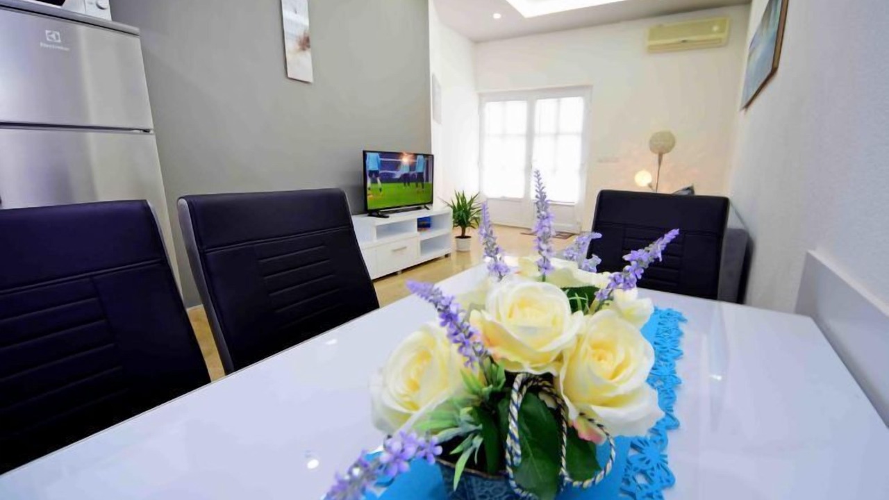 Photo of Bedroom in Duce