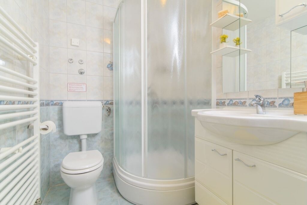 Photo of Bathroom in Okrug Gornji