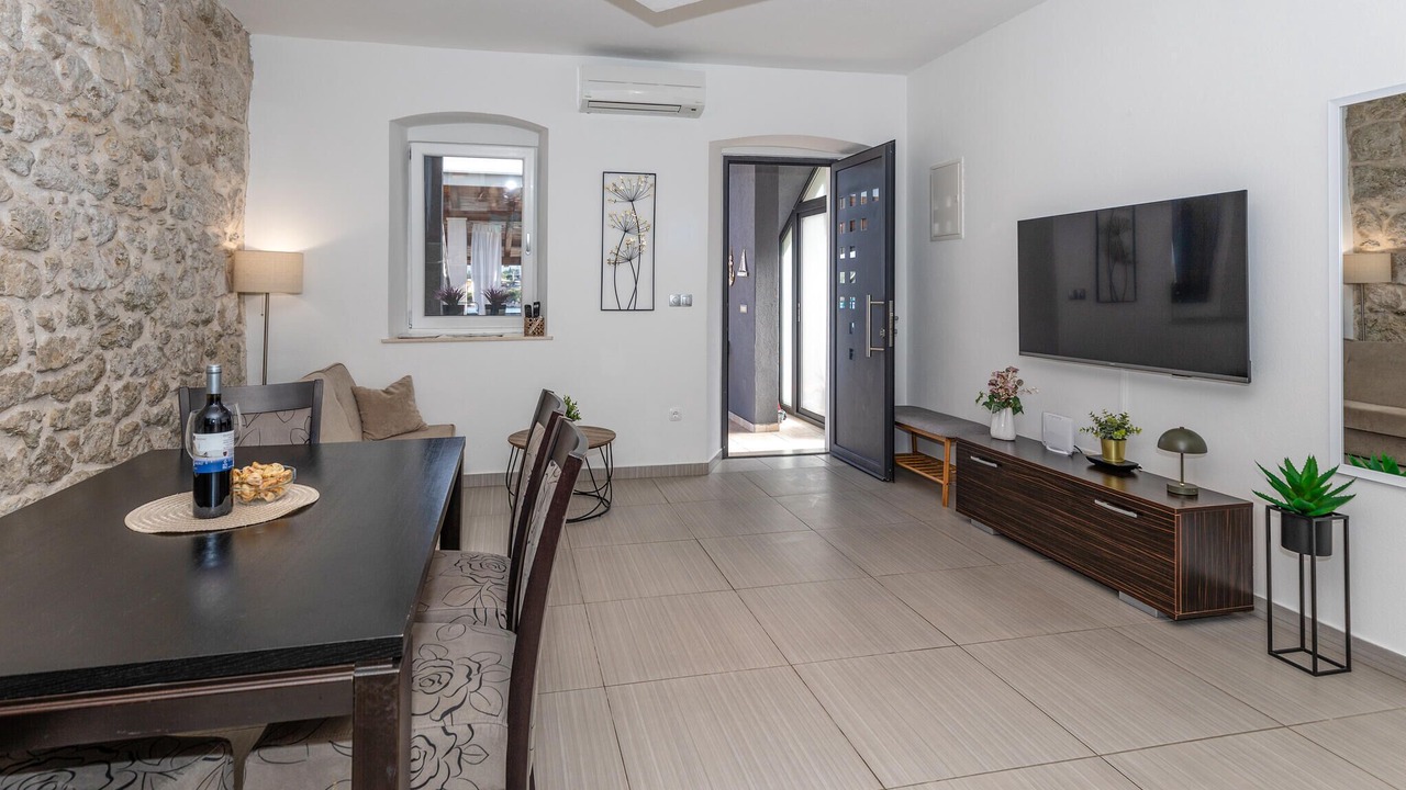Photo of Bedroom in Blace