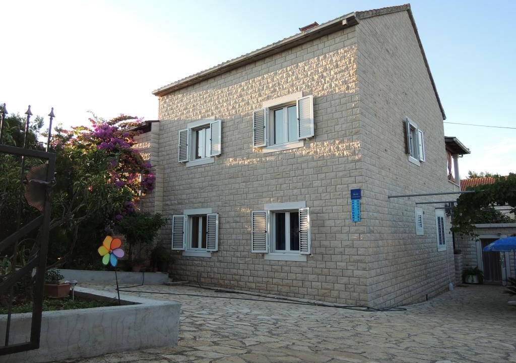 Photo of Outdoor in Mirce
