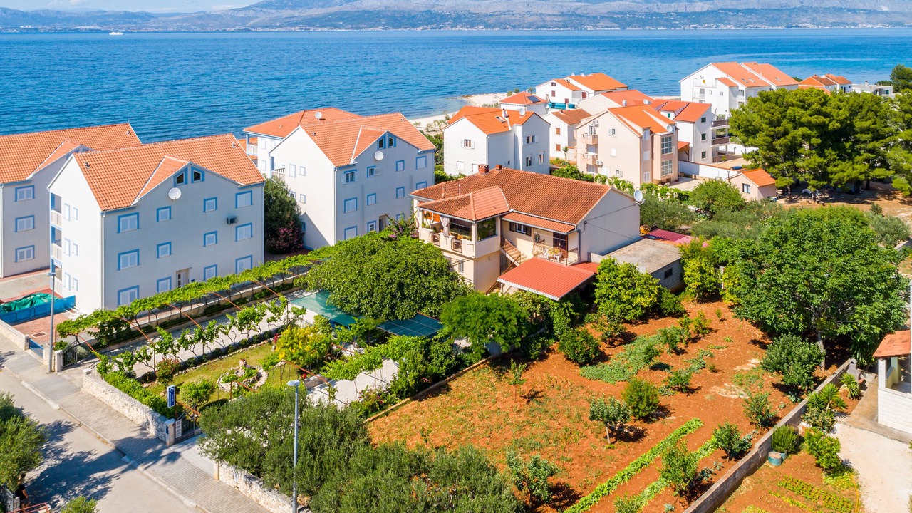 Photo of Outdoor in Mirce