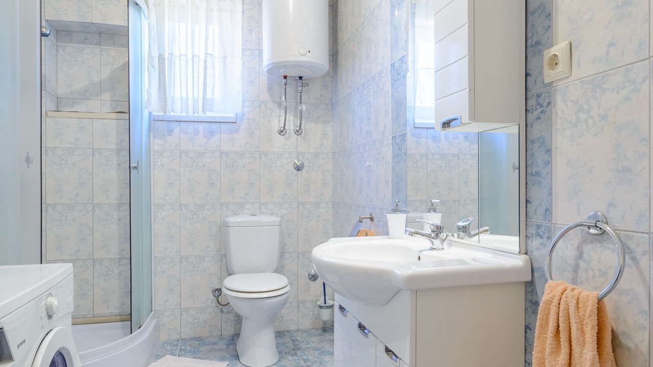 Photo of Bathroom in Mirce