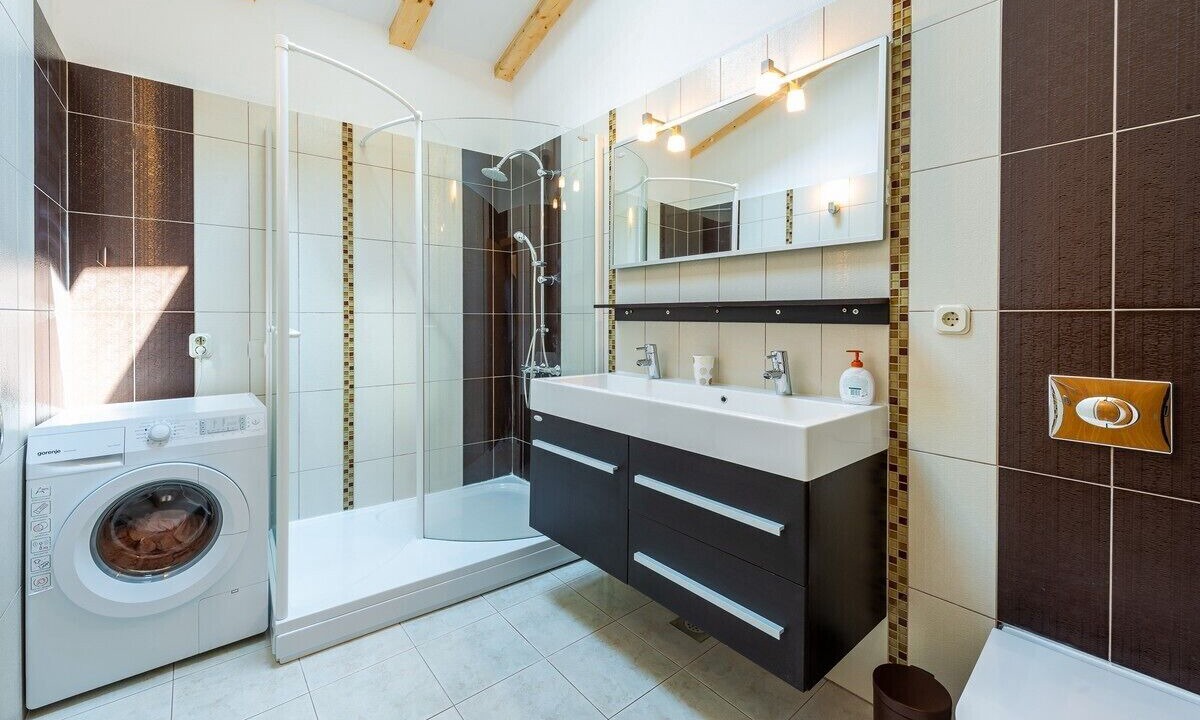 Photo of Bathroom in Trsteno