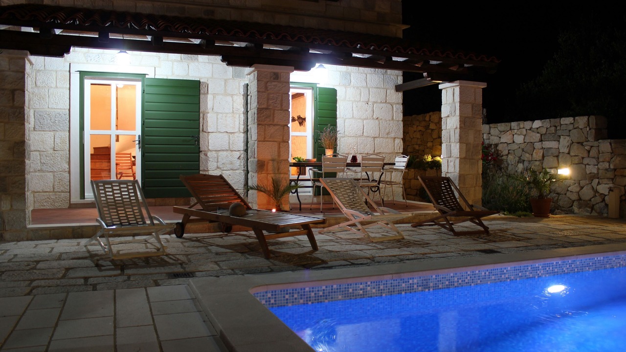 Photo of Outdoor in Seget
