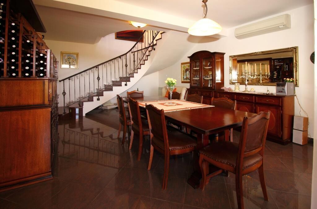 Photo of Livingroom in Cilipi