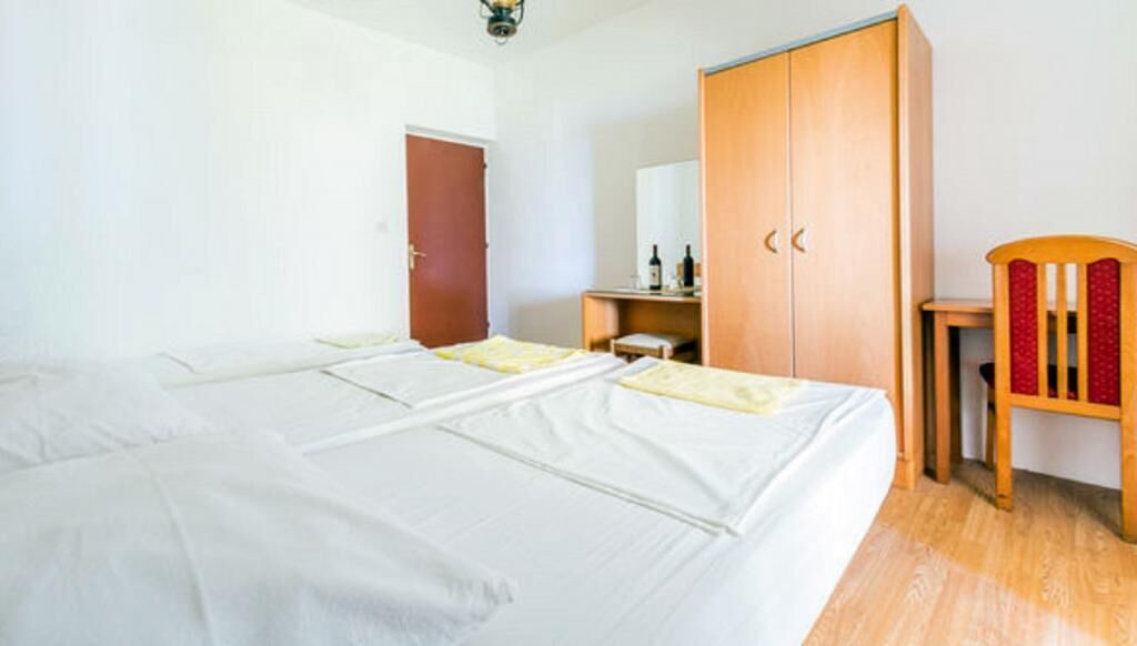 Photo of Others in Zavrelje