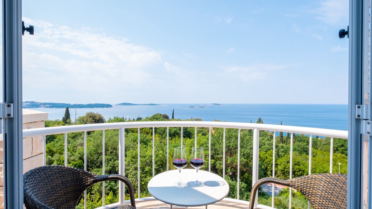 Photo of Patio Balcony in Plat