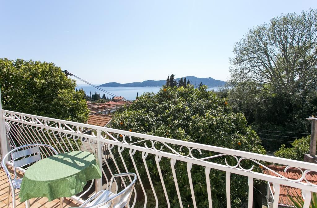 Photo of Patio Balcony in Trsteno