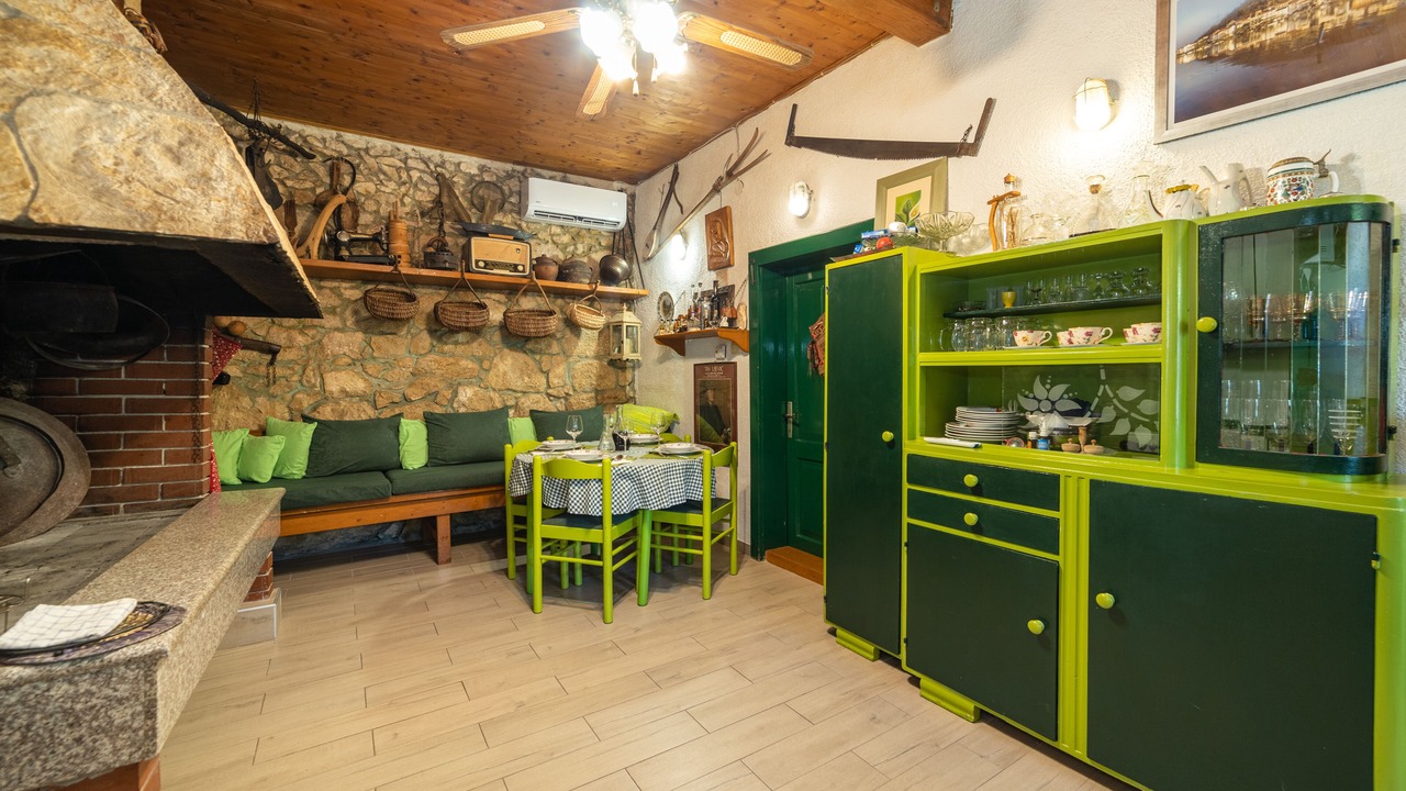 Photo of Kitchen in Peracko Blato