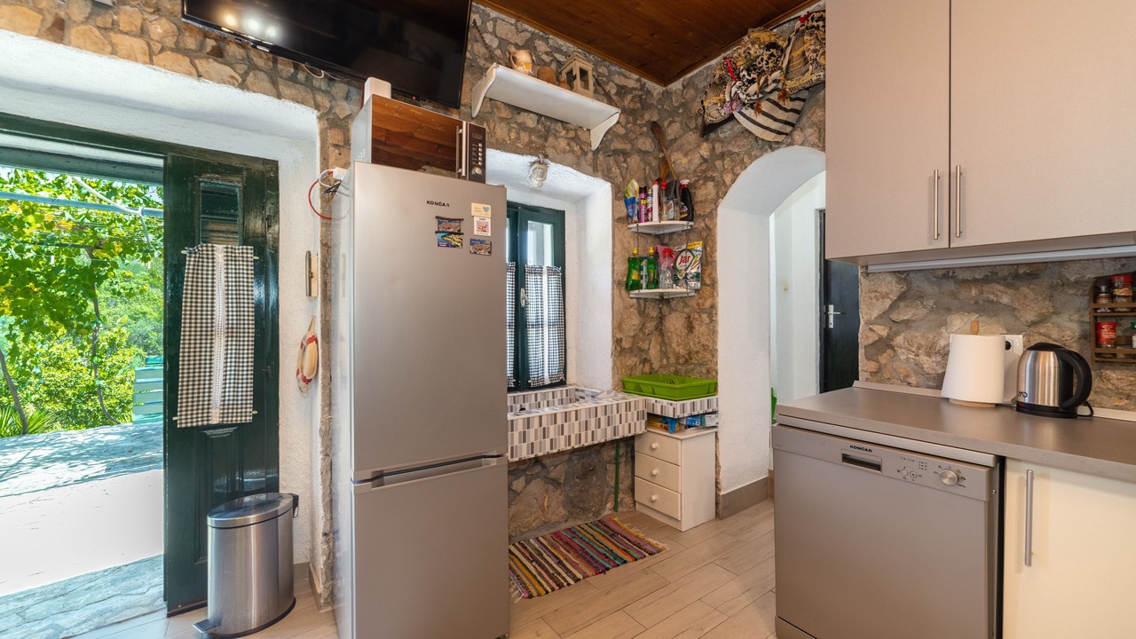 Photo of Kitchen in Peracko Blato