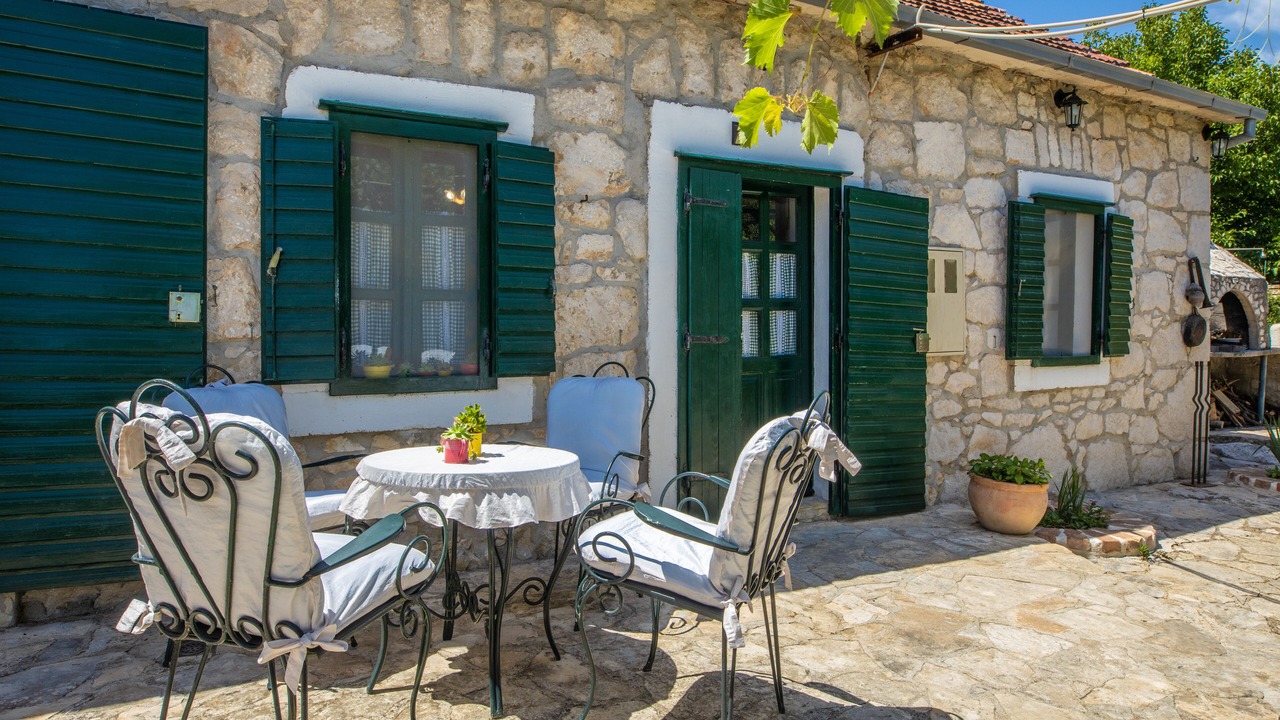 Photo of Patio Balcony in Peracko Blato