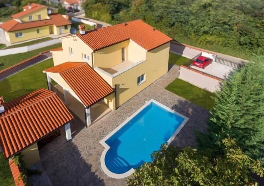 Photo of Outdoor in Topid