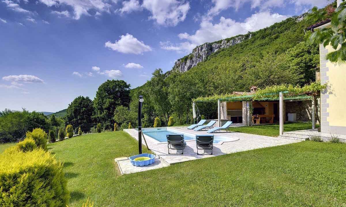 Photo of Outdoor in Lupoglav
