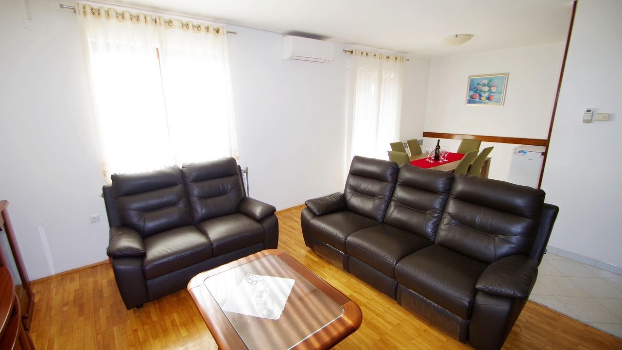 Photo of Livingroom in Sisan