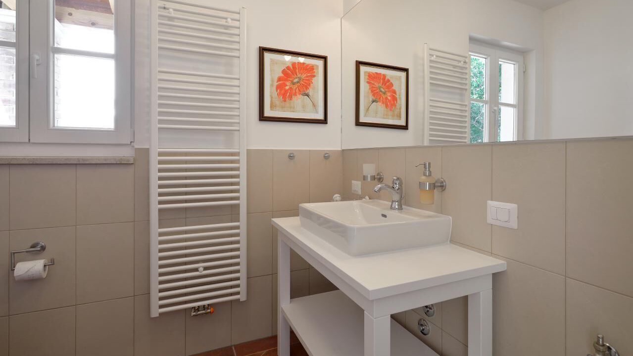 Photo of Bathroom in Tar-Vabriga